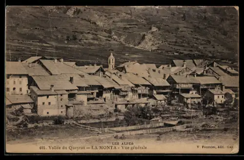 AK Château Queyras, Vallée du Queyras, La Monta, Vue générale