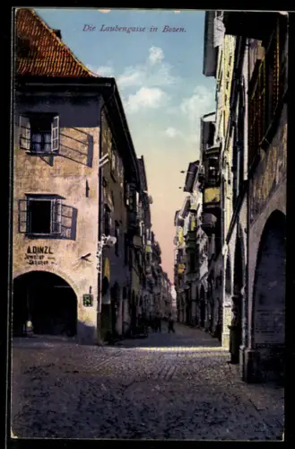AK Bozen, Strassenblick in die Laubengasse