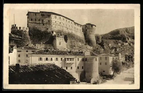AK Rovereto, Il Castello (Museo Storico Italiano della Guerrs)