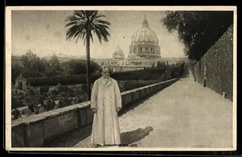 AK Sua Santita Pio XI nei giardini Vaticani