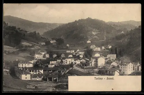 AK Torino, Sassi, Vista panoramica del villaggio con colline sullo sfondo