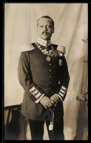 AK Grossherzog von Hessen 1912 in Uniform mit Orden