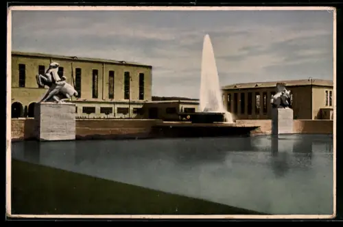 AK Kaiserslautern, Statuen vor Gebäuden der Ausstellung