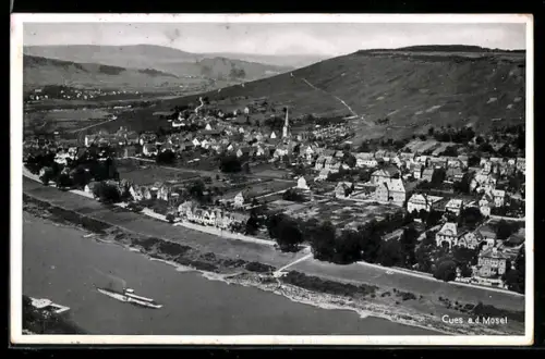 AK Cues a. d. Mosel, Teilansicht mit Kirche