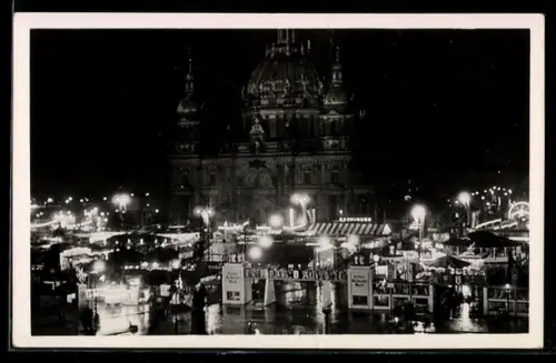 AK Berlin, Weihnachtsmarkt, Lustgarten