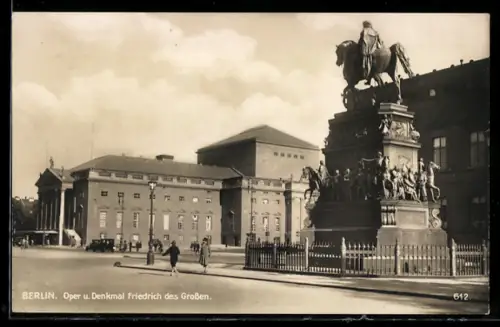 AK Berlin, Oper und Denkmal Friedrich des Grossen