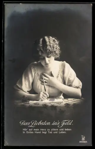 Künstler-AK Photochromie Nr. 3508/5: Dem Liebsten ins Feld, Junge Frau beim Briefeschreiben