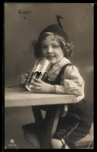 Künstler-AK Photochromie Nr. 2372/3: Seppl, Knabe mit Bierkrug