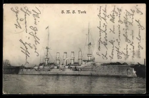 AK Kreuzer S.M.S. York im Hafen liegend, Kriegsschiff