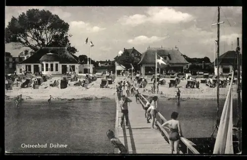 AK Dahme, Strand, Seebrücke, Badegäste