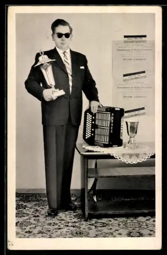 AK Willi Blank, Internationaler Akkordeonmeister, Musiker