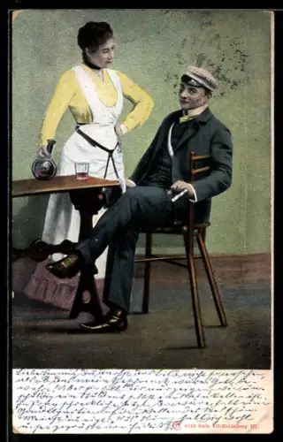 AK Student im Gasthaus und Wirtsfrau mit Weinflasche