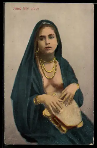 AK Jeune fille arabe, nackte Araberin mit Tamburin
