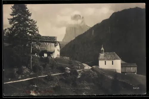 AK St. Ulrich in Gröden, Ortsansicht mit Berg