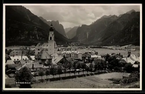 AK Dobbiaco, Blick auf die Kirche der Ortschaft