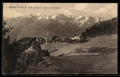 AK S. Lorenzo in Pusteria, Maria-Sares, Vista del villaggio con montagne sullo sfondo