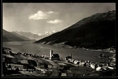 AK Reschen im Vinschgau, Ortsansicht aus der Vogelschau