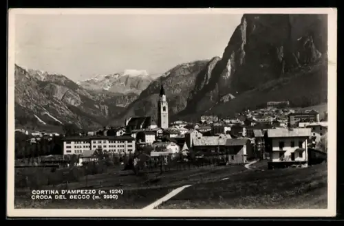 AK Cortina d`Ampezzo, Vista panoramica con Croda del Becco sullo sfondo