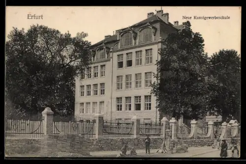 AK Erfurt, Ansicht der Neuen Kunstgewerbeschule