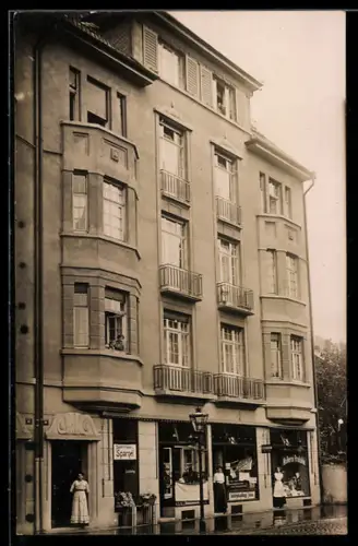 Foto-AK Hannover, Geschäfte von Lina Ebeling und Erna Tenz