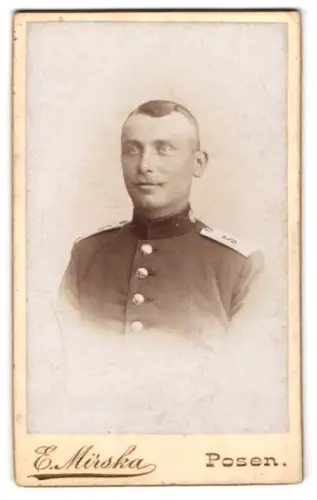 Fotografie E. Müska, Posen, Wilhelmsplatz 3, Obergefreiter vom Regiment Nr. 5 in Uniform