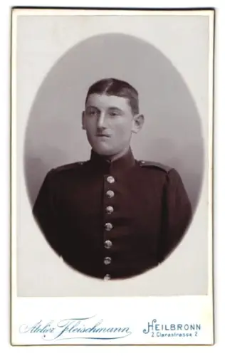 Fotografie Atelier Fleischmann, Heilbronn, Clarastrasse 2, Soldat in Uniform