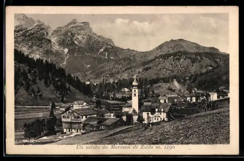 AK Mareson di Zoldo, Vista panoramica del villaggio con montagne sullo sfondo