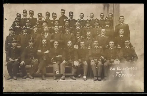 AK Torino, Gruppo di soldati in uniforme, 30 agosto 1911