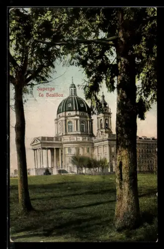 AK Superga, La Basilica attraverso gli alberi