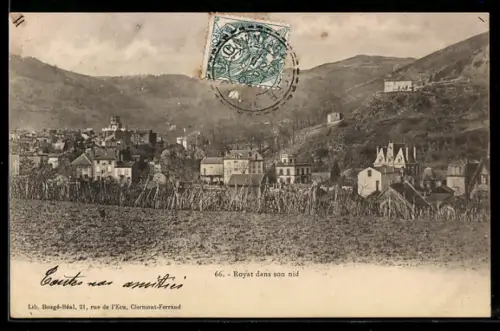 AK Royat, Royat dans son nid