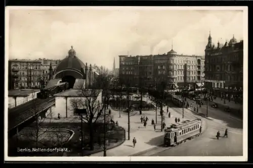 AK Berlin-Schöneberg, Nollendorfplatz mit Strassenbahn aus der Vogelschau