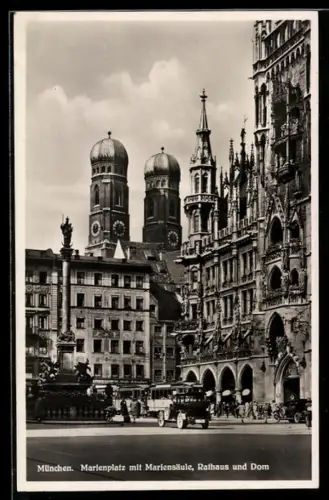 AK München, Marienplatz mit Mariensäule, Rathaus und Dom