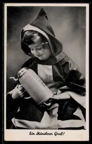 AK München, das Münchner Kindl mit einem Bierkrug des Hofbräuhauses