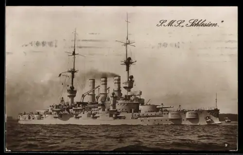 AK Linienschiff S.M.S. Schlesien langsame Fahrt laufend, Kriegsschiff