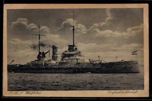 AK Grossschlachtschiff S.M.S. Westfalen vor Anker liegend, Kriegsschiff