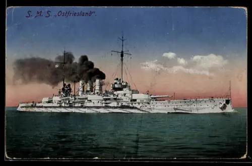 AK Linienschiff S.M.S. Ostfriesland unter Volldampf, Kriegsschiff