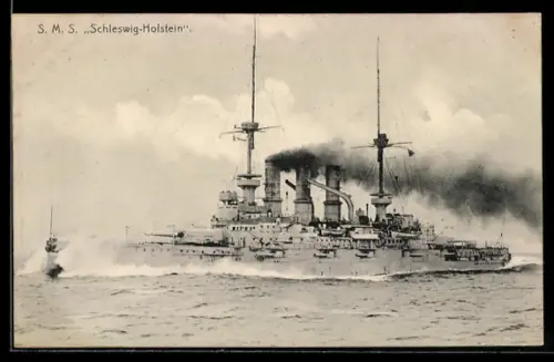 AK Linienschiff S.M.S. Schleswig-Holstein in voller Fahrt, Kriegsschiff