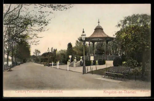 AK Kingston-on-Thames, Canbury Promenade and Bandstand