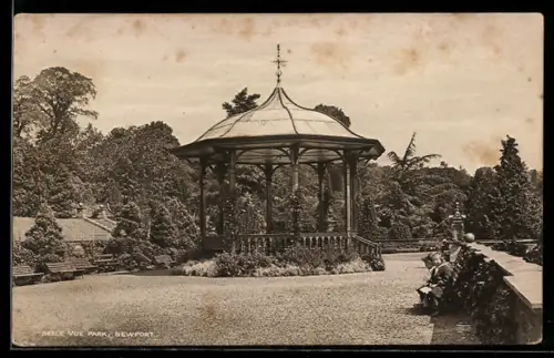 AK Newport, Belle Vue Park