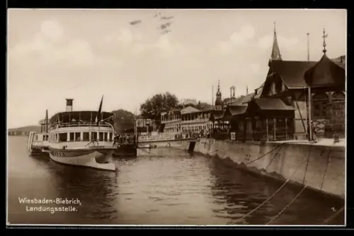 AK Wiesbaden-Biebrich, Landungsstelle der Dampfer