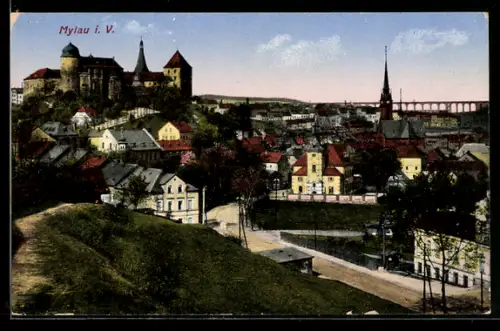 AK Mylau i. V., Schloss, Stadtansicht, Viadukt