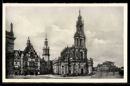 AK Dresden, Schloss, Hofkirche u. Opernhaus, Panorama
