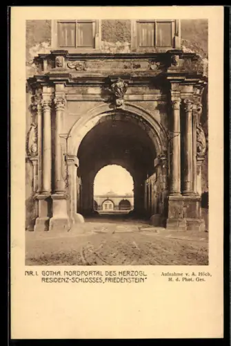 AK Gotha, Nordportal des herzogl. Residenz-Schlosses Friedenstein