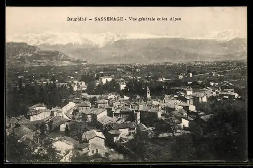 AK Sassenage, Vue générale et les Alpes