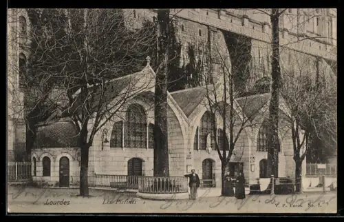 AK Lourdes, Les Piscines