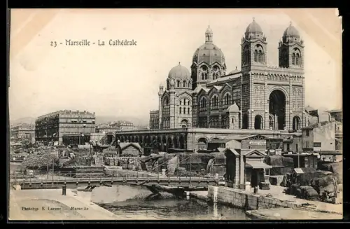 AK Marseille, La Cathédrale