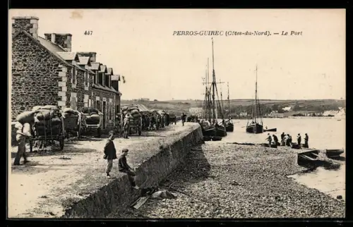 AK Perros-Guirec /Côtes-du-Nord, Le Port