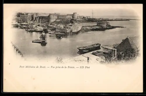 AK Brest, Vue prise de la Pointe, Port Militaire