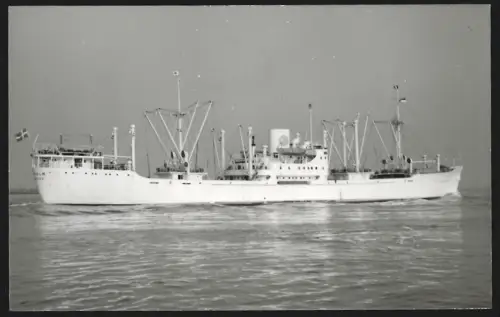 Fotografie Schwedisches Frachtschiff Vibyholm aus Göteborg in Heckansicht
