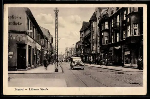 AK Memel, Partie in der Libauer Strasse, mit Apotheke